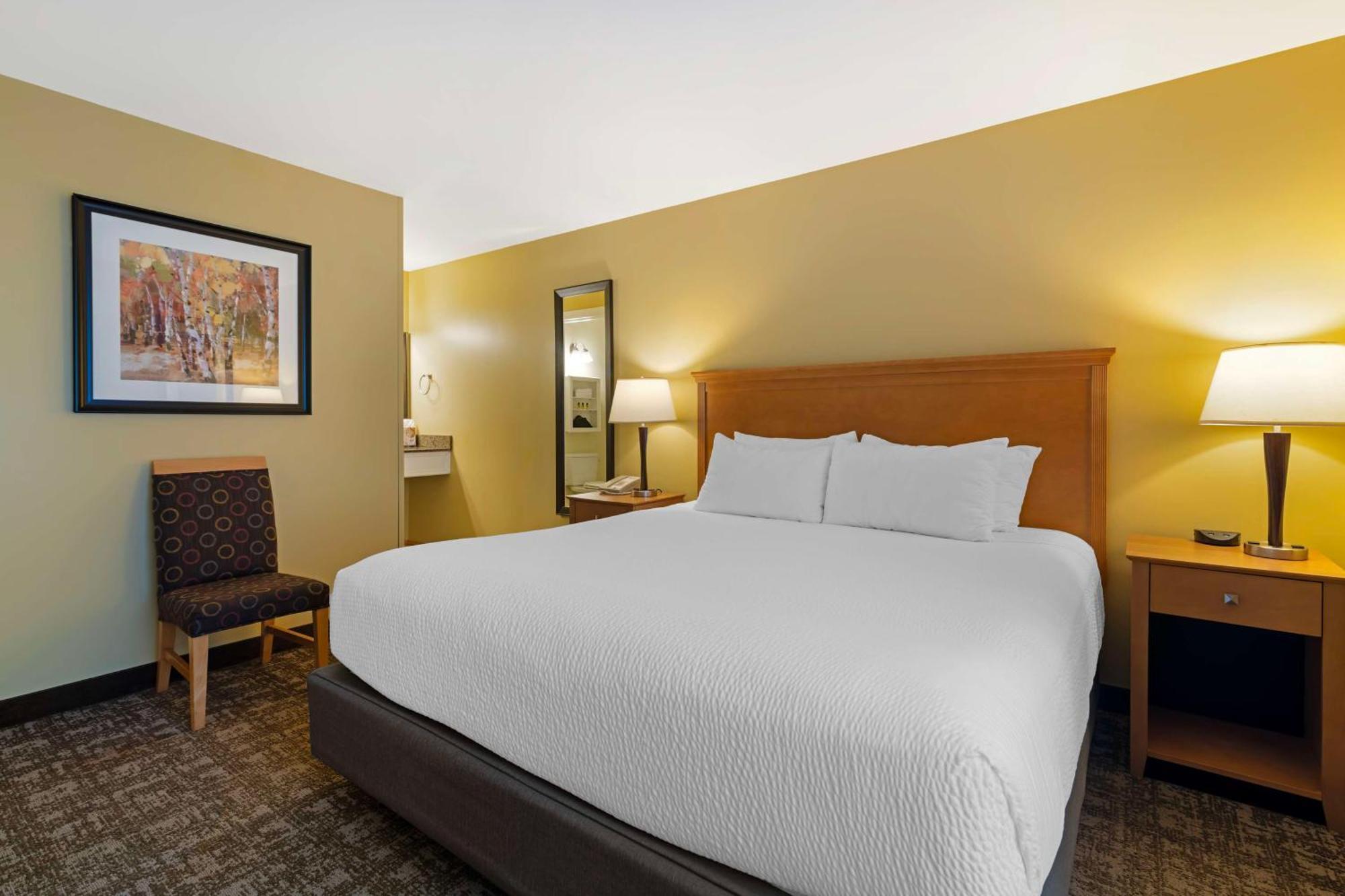 Best Western Plus Windjammer Inn & Conference Center Burlington Ngoại thất bức ảnh